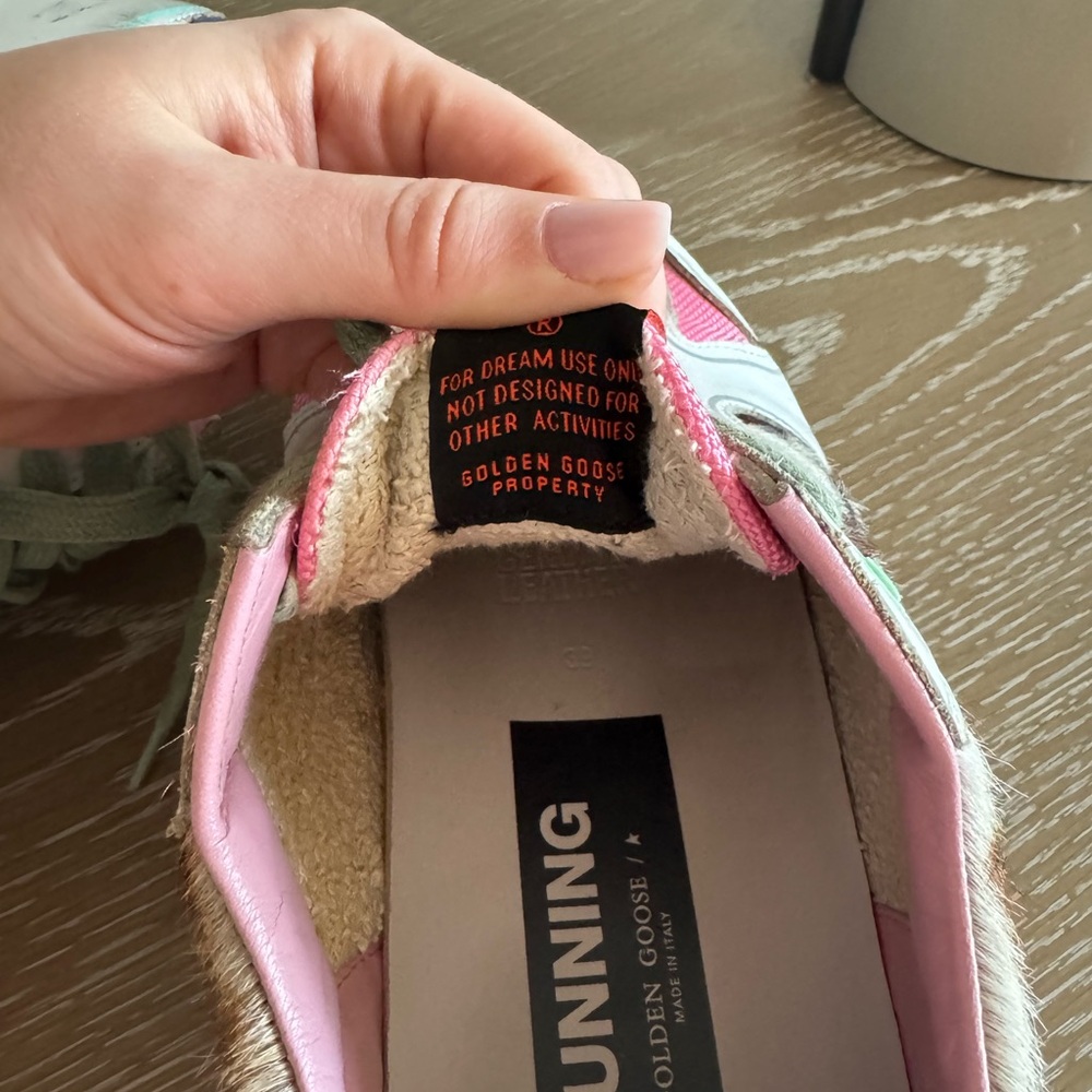Women’s Golden Goose Size 39 - Picture 2 of 7